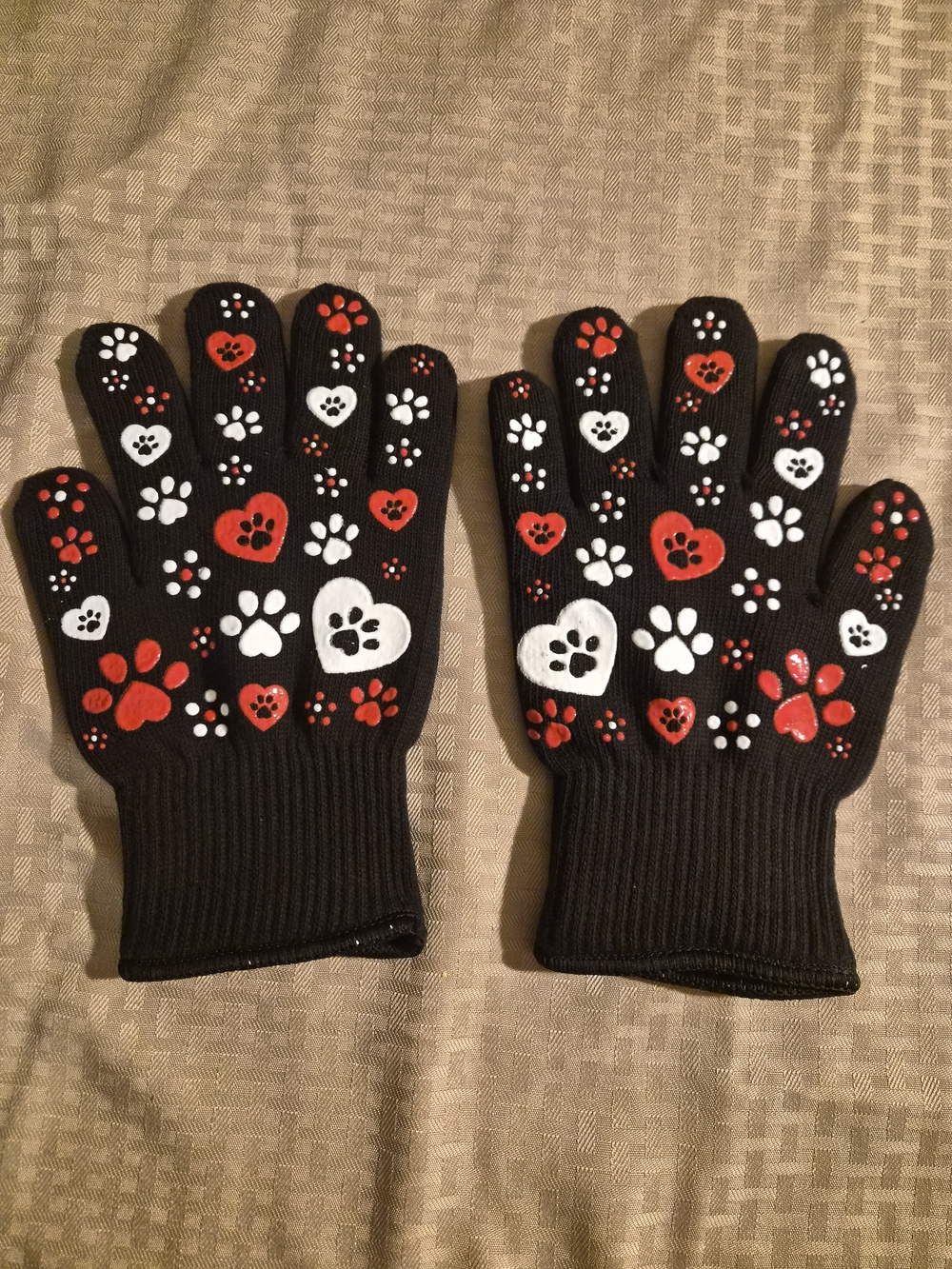 Temp-tations Pawfetti Oven/Grill Gloves